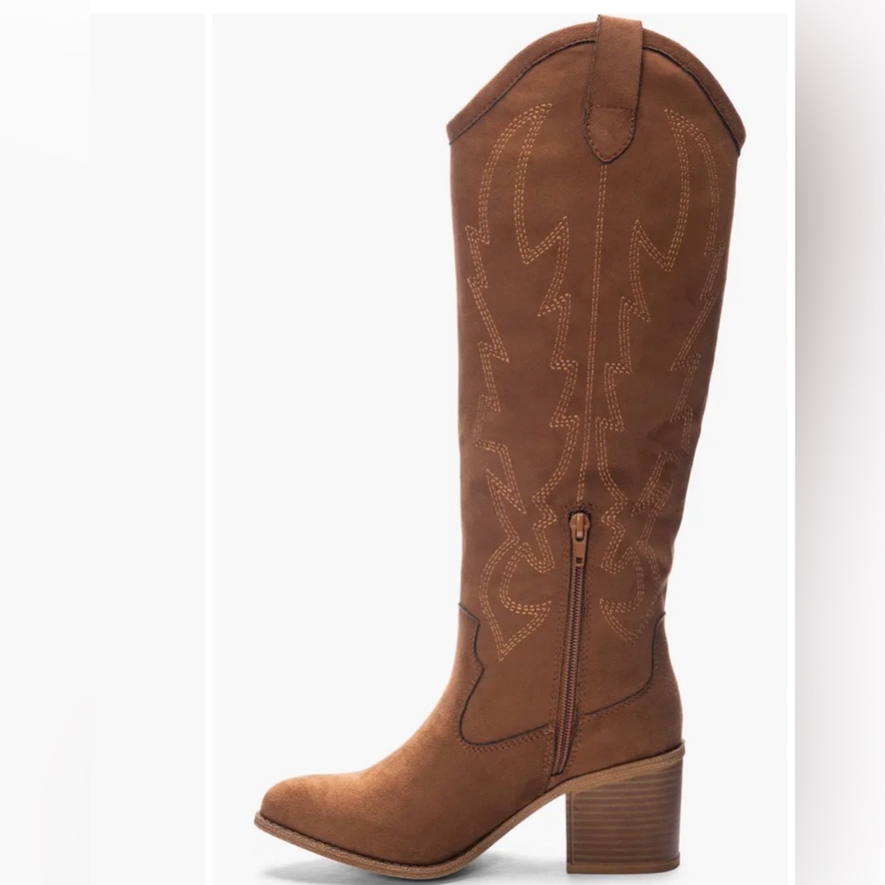 Brand new in box Dirty Laundry cowboy boots size 8